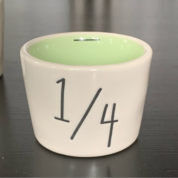 Rae Dunn 2023 Easter Measuring Cups Set - Picture 16 of 16